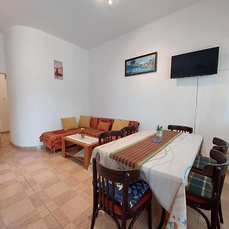 Apartment Ankica Punat Esterno foto