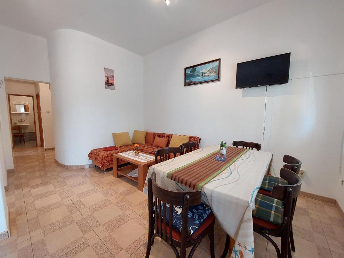 Apartment Ankica Punat Esterno foto