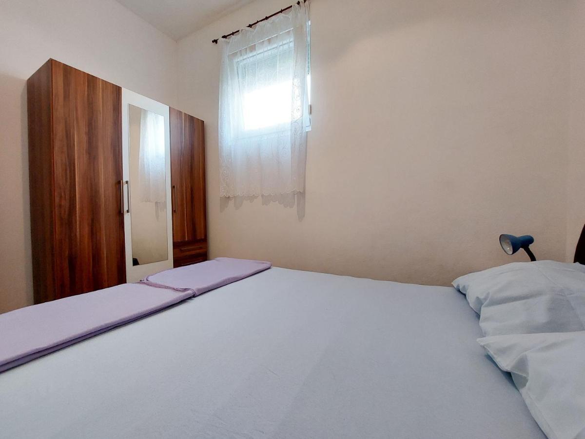 Apartment Ankica Punat Esterno foto