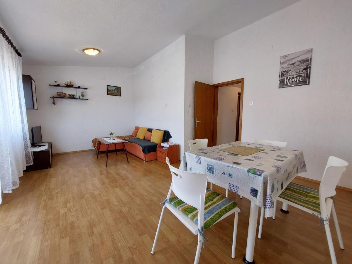 Apartment Ankica Punat Esterno foto
