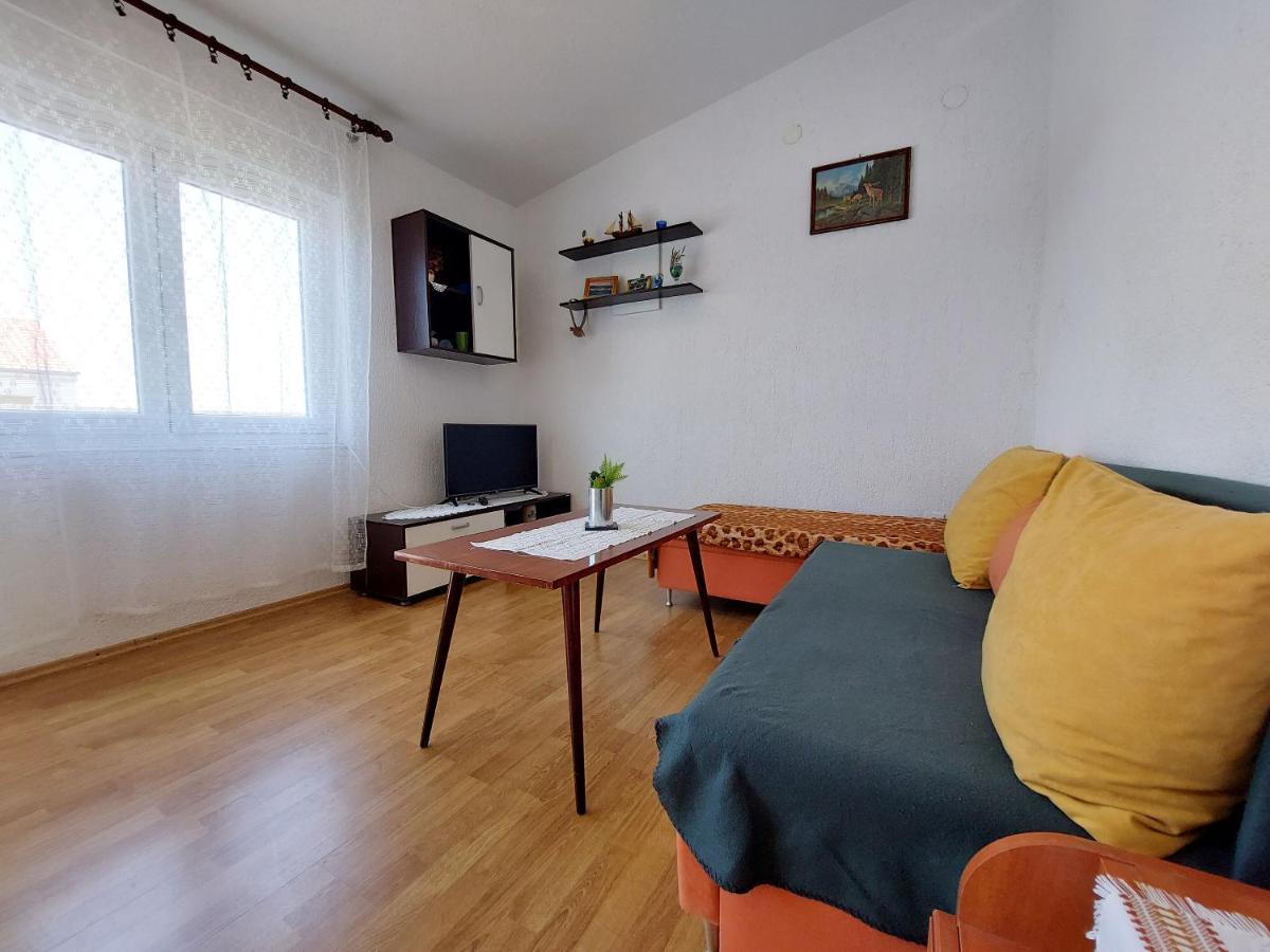 Apartment Ankica Punat Esterno foto