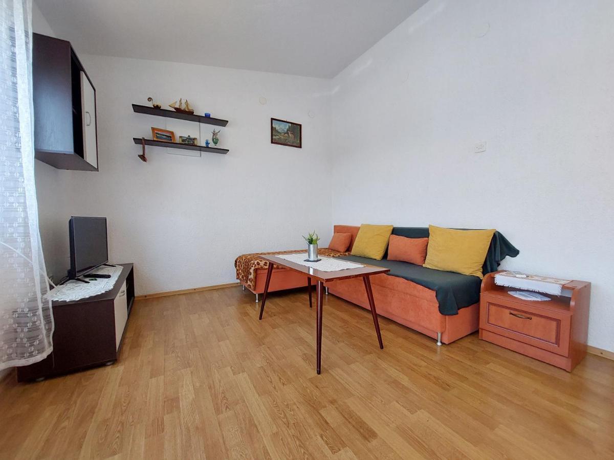 Apartment Ankica Punat Esterno foto