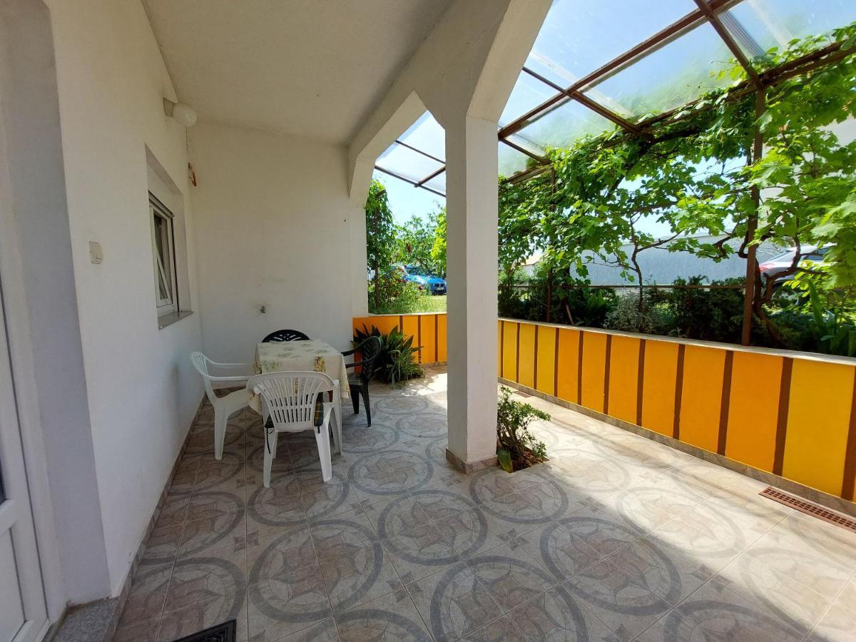 Apartment Ankica Punat Esterno foto