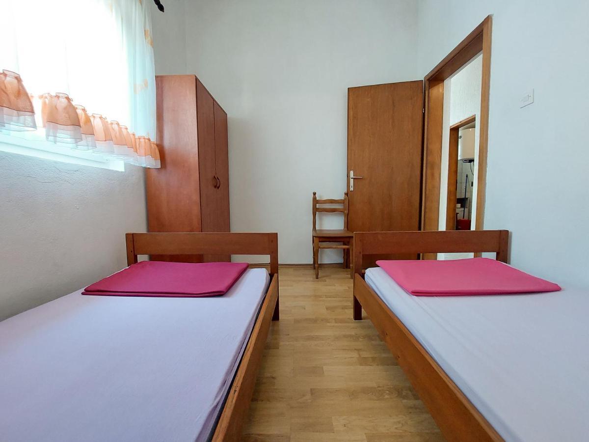 Apartment Ankica Punat Esterno foto