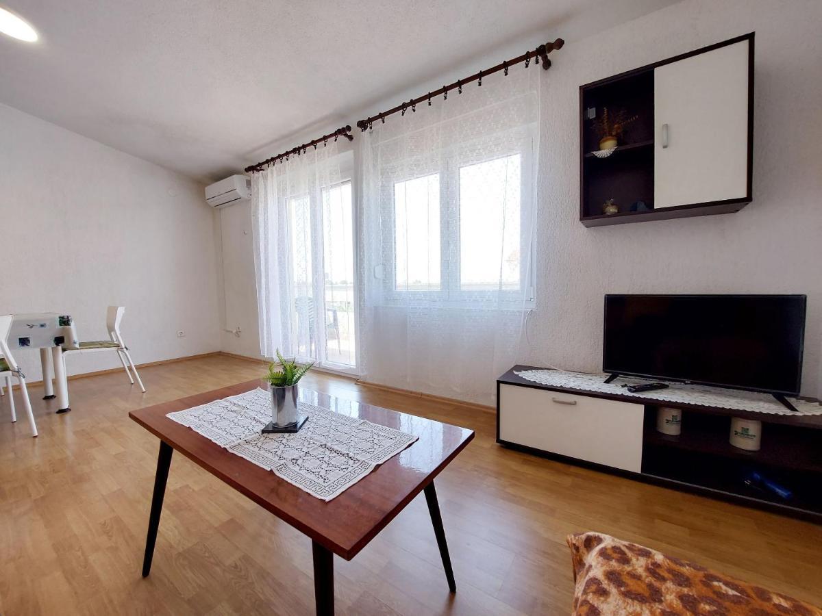 Apartment Ankica Punat Esterno foto